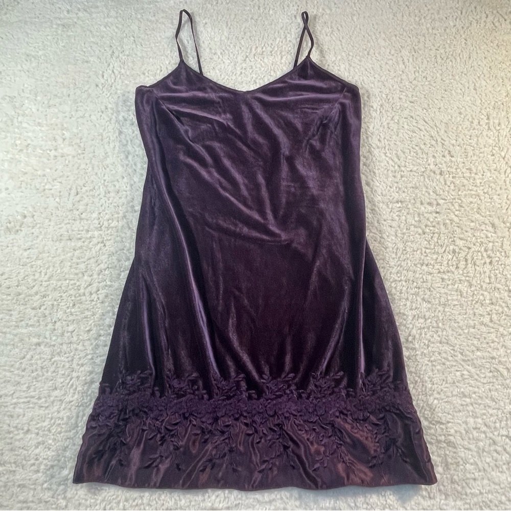 Dentelle Vintage Plum Satin & Velvet Robe + Matching Nightgown Set Romantic Luxe - Picture 6 of 13